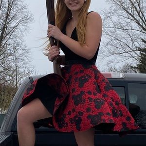 Ellie Wilde short homecoming / prom dress